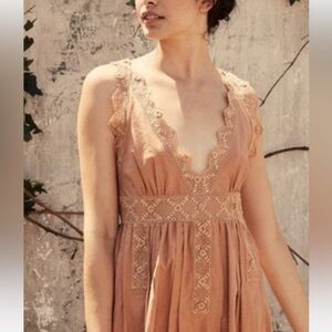 Doen M Slate nightgown in maple